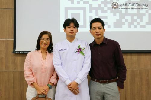 LINE ALBUM White coat ceremony ๒๓๑๑๒๑ 17