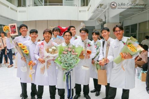 LINE ALBUM White coat ceremony ๒๓๑๑๒๑ 9